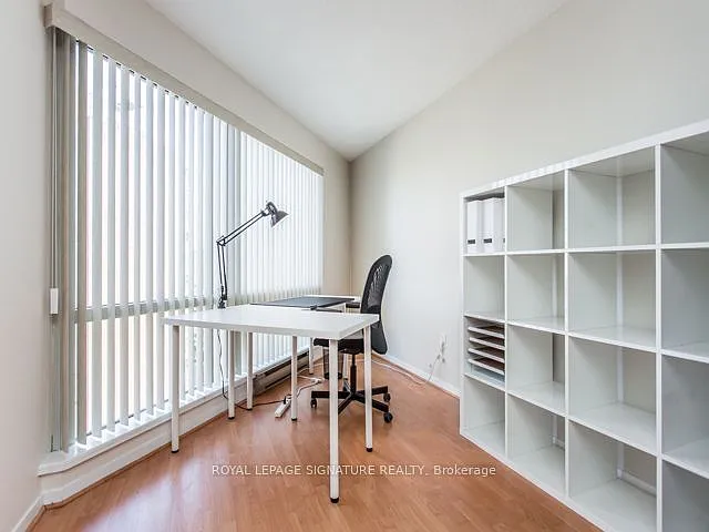 1001 Bay St #1007 — Photo 14