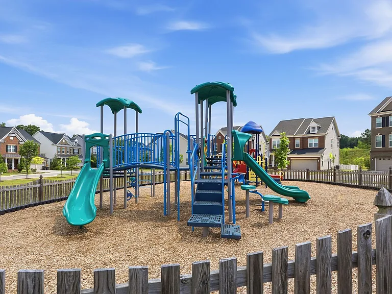 7224 Barrberry Ln — Photo 43