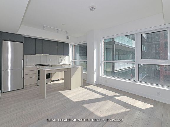 2nd image of 8 Tippett Rd #319