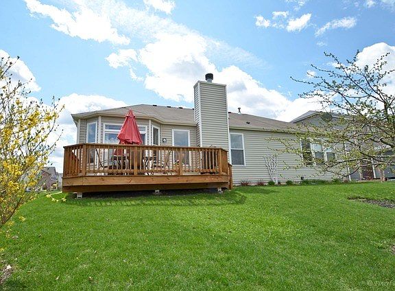 2nd image of 270 Sparrow Dr