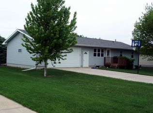 205 W Luella St, Crofton, NE 68730