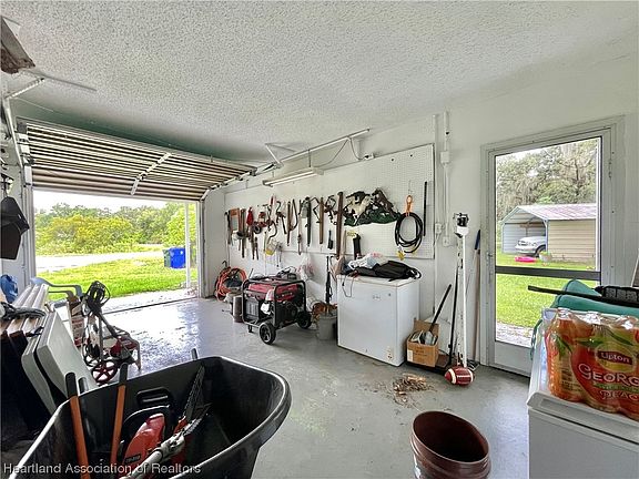 5th image of 1608 Grey Oak Ln