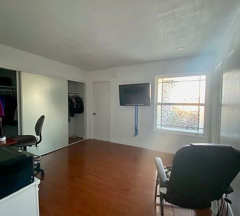 5th image of 8712 Tamarack Way