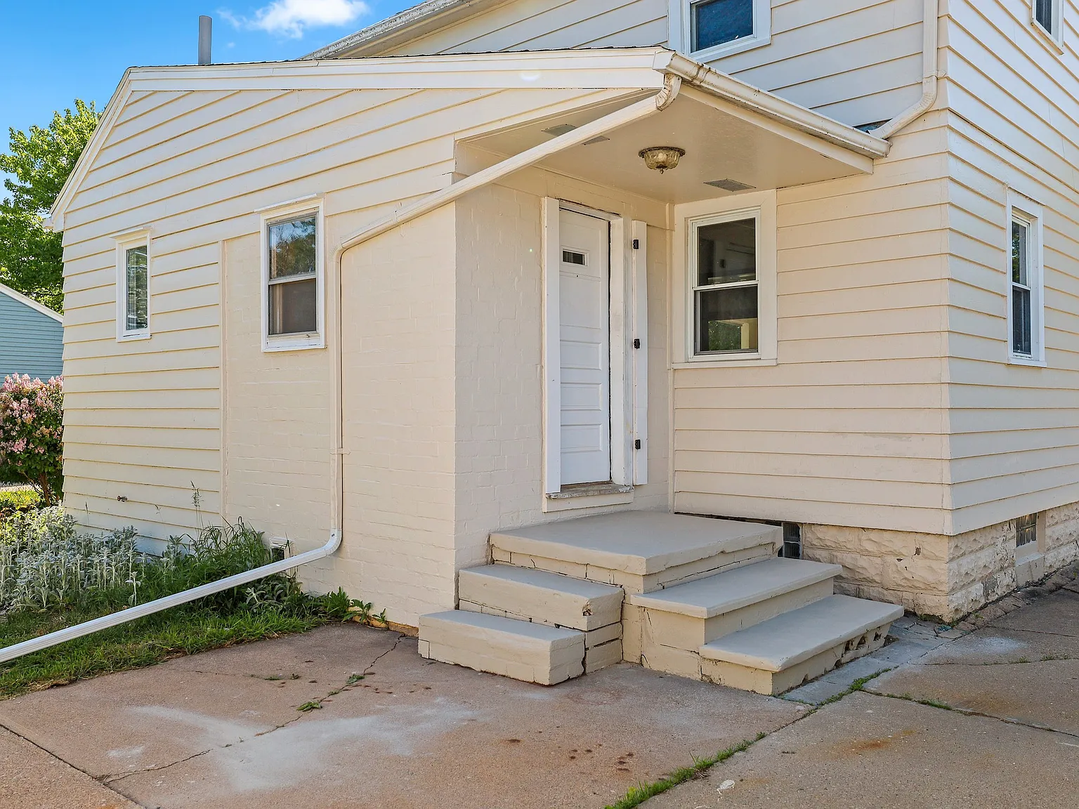 749 Appleton Road - 1 — Photo 4
