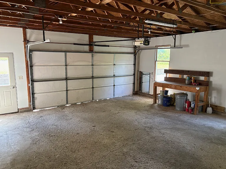 5102 Cindy Ln — Photo 10