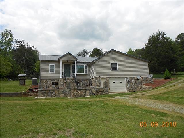 1st image of 3879 Wilkesboro Blvd