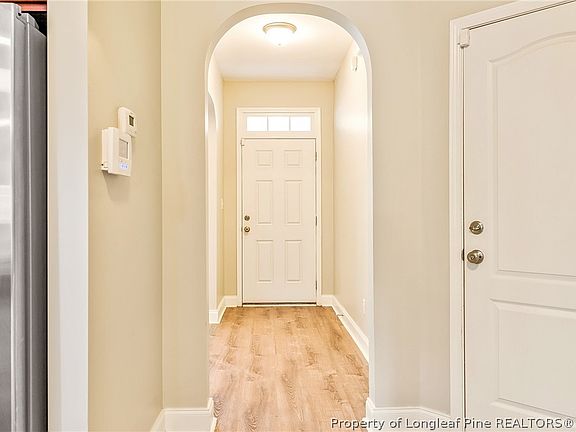 5th image of 1081 Ronald Reagan Dr