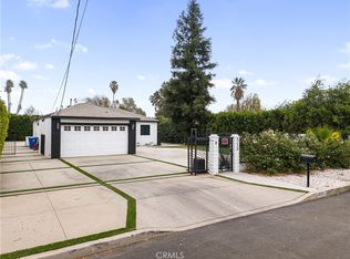 8238 Jumilla Ave, Winnetka, CA 91306