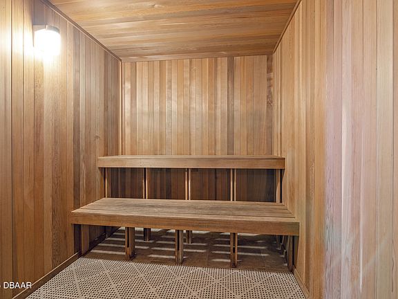 4th image of 2403 S Atlantic Ave APT 509