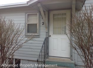 711 S Juliette Ave APT 2, Manhattan, KS 66502