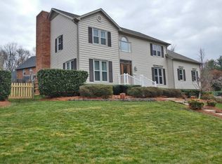 6305 Westwind Dr, Greensboro, NC 27410