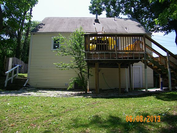4th image of 2404 Fort Dr