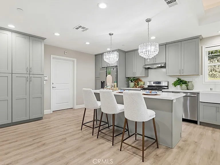 432 S Alhambra Ave #H — Photo 12