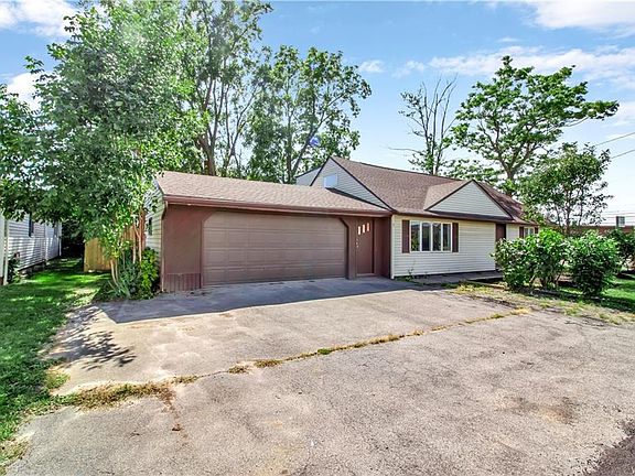 3rd image of 1 Schlenker Ave