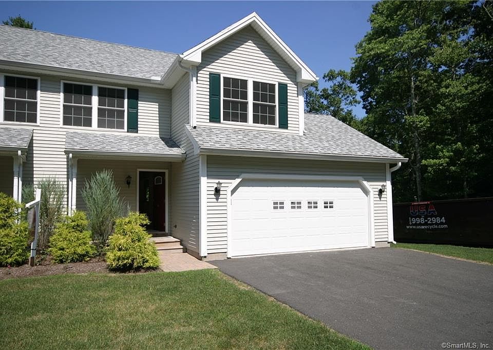 1st image of 52 Woodside Dr #32