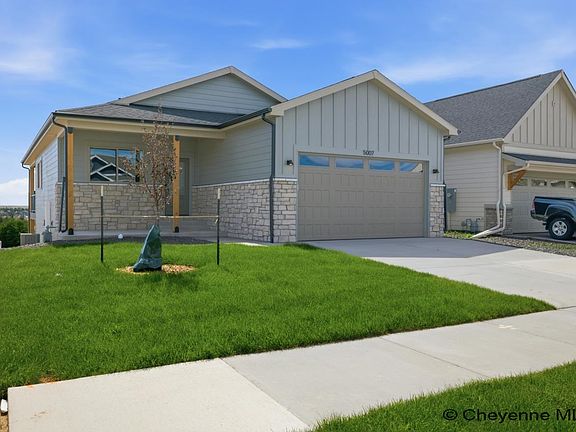 2nd image of 5007 Carla Dr