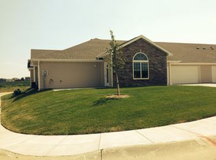 16001 Tucker Court, bennington, NE 68007