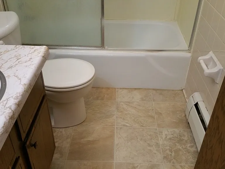 1711 Northway Dr #6 — Photo 2