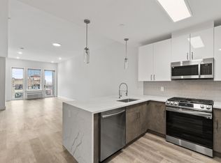 412 Whiton St APT 206, Jersey City, NJ 07304