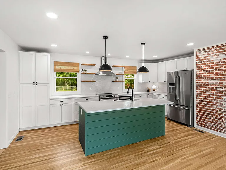 2519 David Dr — Photo 6