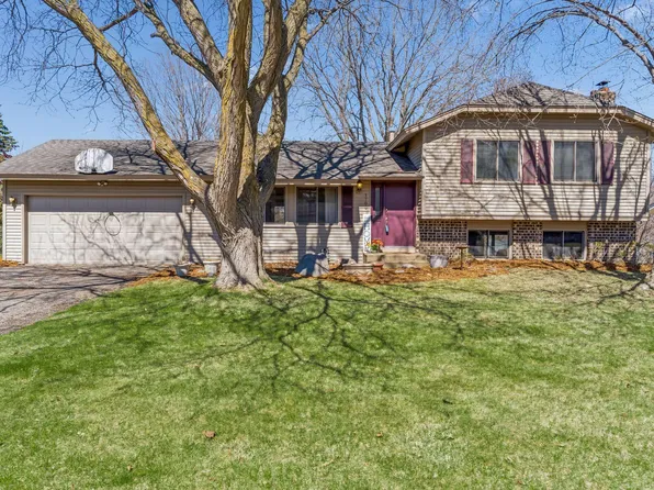 1700 E 116th St, Burnsville, MN 55337