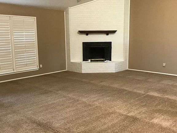 3rd image of 2413 Quail Park Pl