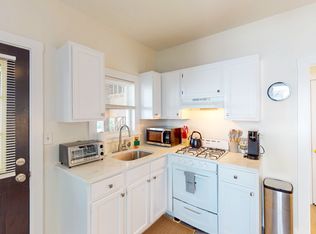 24 Hews St #2, Cambridge, MA 02139