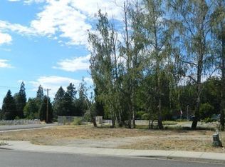 2172 SW Ford St, Grants Pass, OR 97526