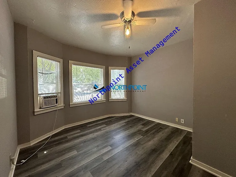1401 F St — Photo 24