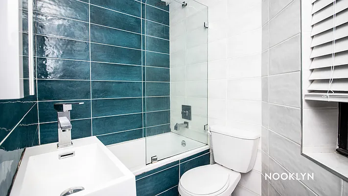 Rented by Nooklyn NYC LLC | media 6