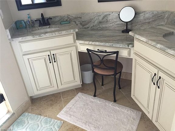5th image of 2731 Citrus Lake Dr #G-201