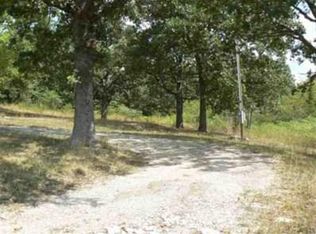 24786 Grindstone Rd, Lebanon, MO 65536