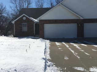 4510 Hunters Glen Dr APT A, Saint Joseph, MO 64506