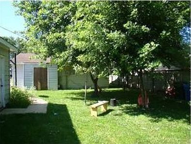 1st image of 16 Meadowlark Ln