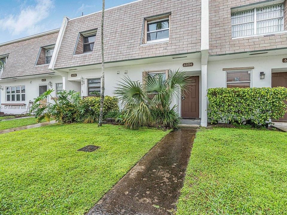 1st image of 6094 SW 41st St #17