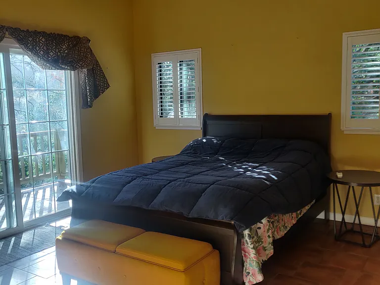 880 Deer Park Rd #1 — Photo 2