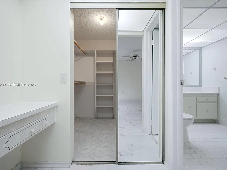 920 NW 92nd Ave — Photo 11