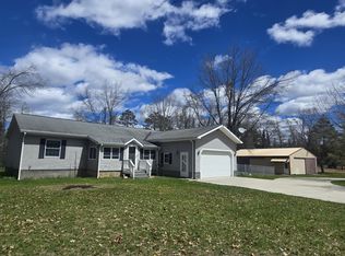 11280 Elk Dr, Atlanta, MI 49709