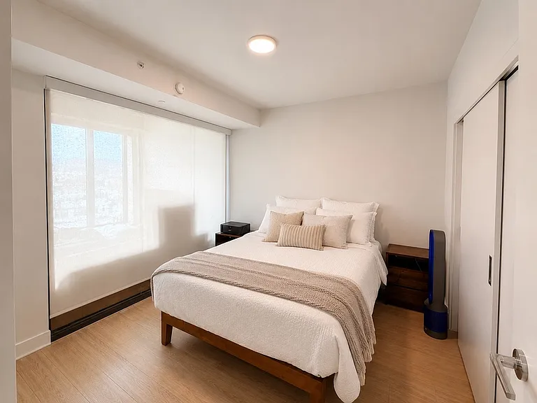 718 Long Bridge St #1707 — Photo 4