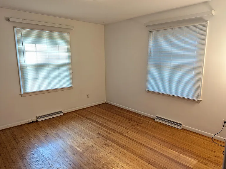 8242 Forest Ln — Photo 14
