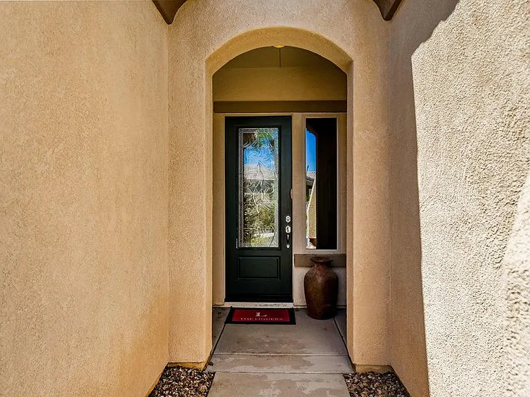 81465 Avenida Montura — Photo 2