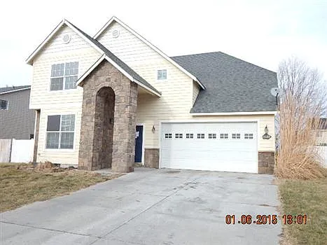 5103 Malaga Dr photo 1