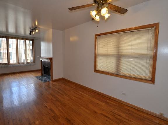 4th image of 1427 W Walton St APT 3
