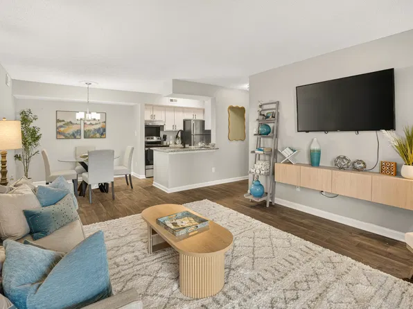 Springhouse Apartments