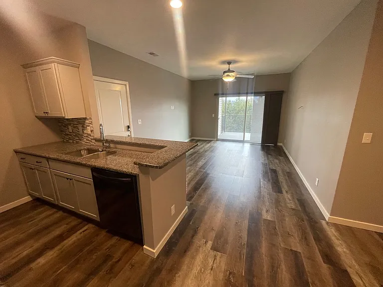 325 Majestic Dr #235 — Photo 9