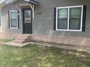 749 W Park St, Stephenville, TX 76401