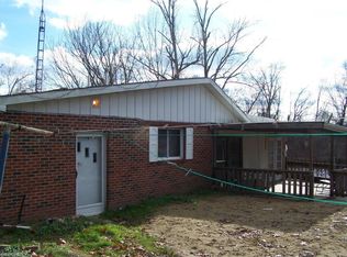 278 Wells Lock Rd, Elizabeth, WV 26143
