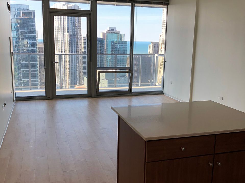 1st image of 349 E Wacker Dr #2305