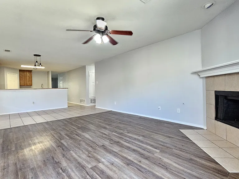 4305 Grassmere Rd — Photo 9