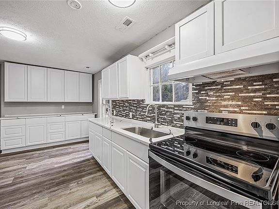 5th image of 1601 Camden Rd